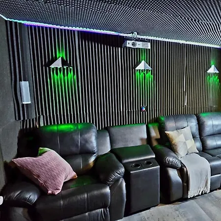 Loft With Cinema & Style Near Frankfurt Airport Appartement