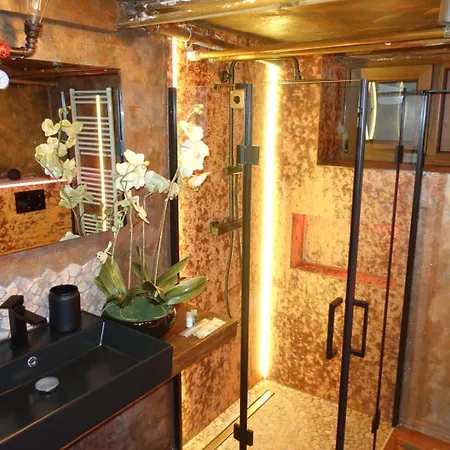 Loft With Cinema & Style Near Frankfurt Airport
