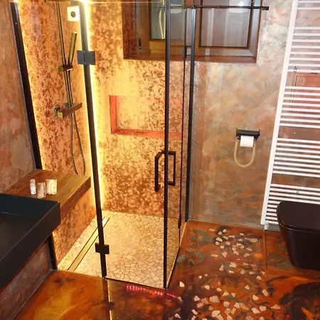 Loft With Cinema & Style Near Frankfurt Airport Appartement